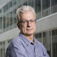 Portrait de Dominique Bourg